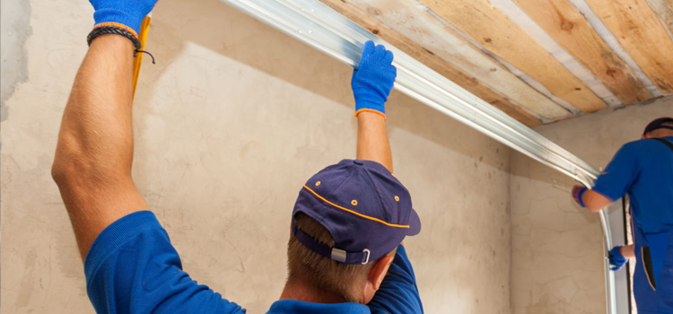 commercial overhead garage door repair in Lakeland
