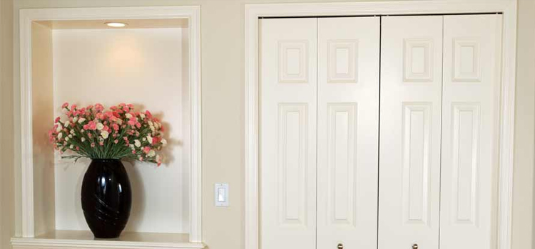 residential closet door repair in Lakeland